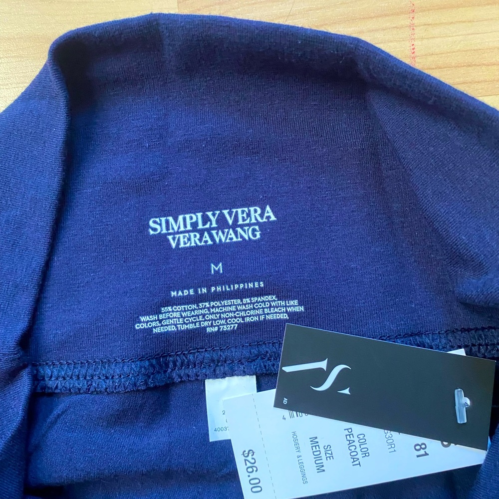 Brand New Vera Wang Navy Blue leggings